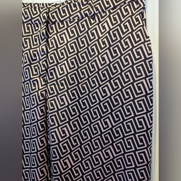 Pink wide leg pants by Costes Europe Women's XXL pink with black geo prints - Picture 8 of 13